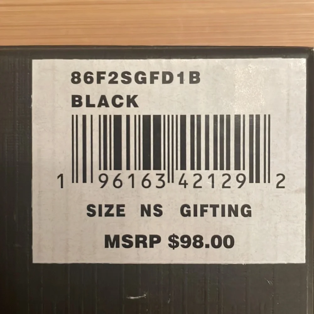 Brand New Michael Kors Black Jet Set Card Holder Case & Matching Keychain